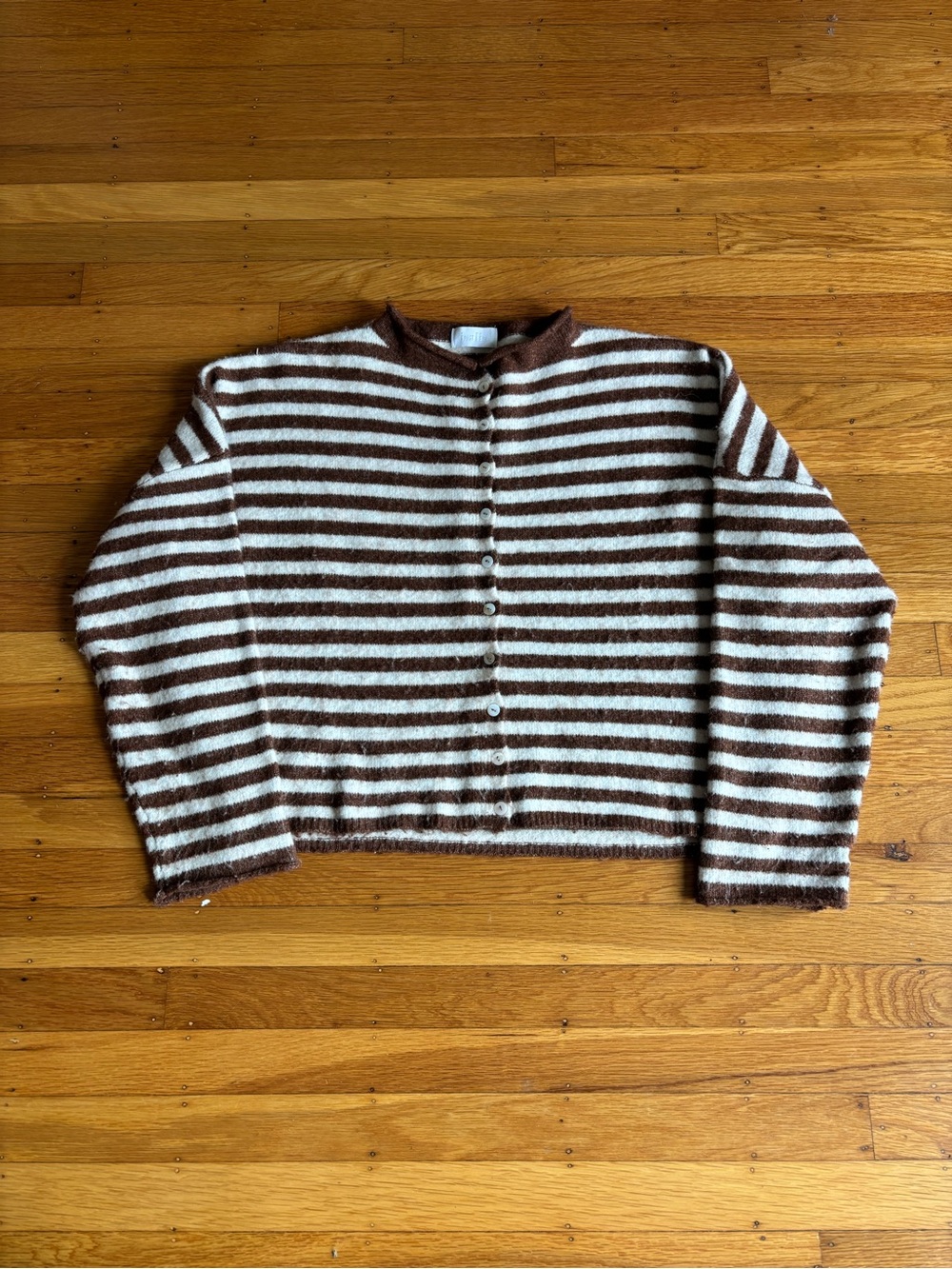 isalis boxy stripe cardigan